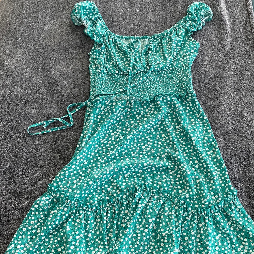 Women’s Green Dress